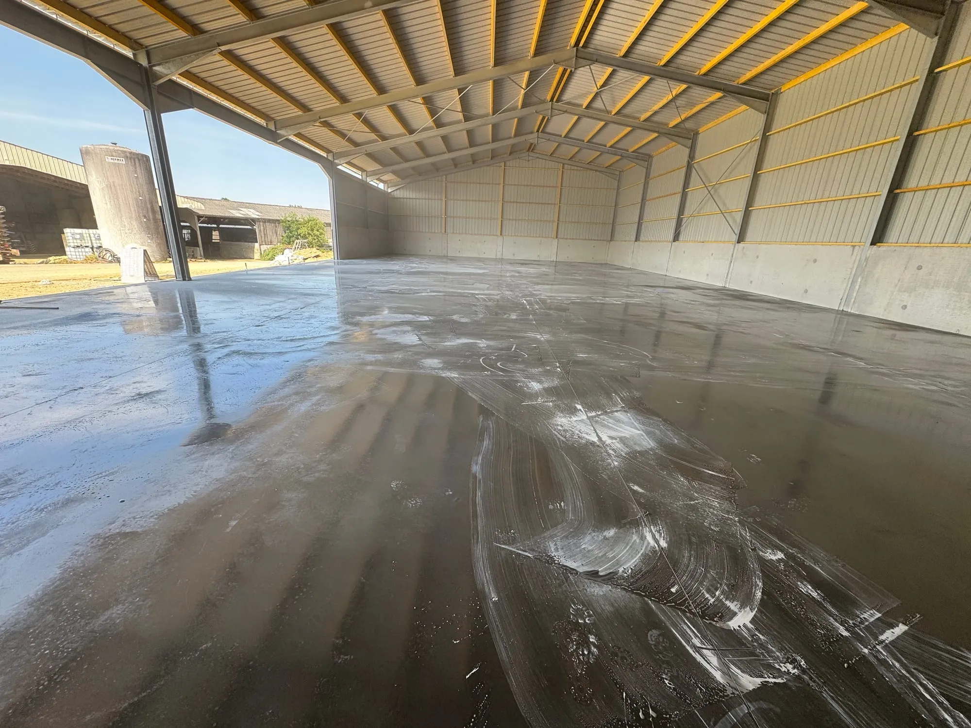 Dallage béton industriel en Normandie — réalisation MPSB 4