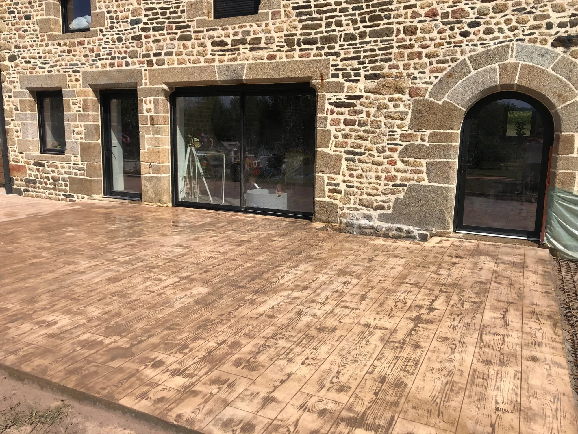 Béton imprimé en Normandie — réalisation MPSB 3